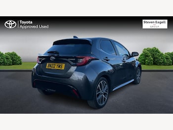 Used Toyota Yaris 2022 for sale - 75747335: Photo