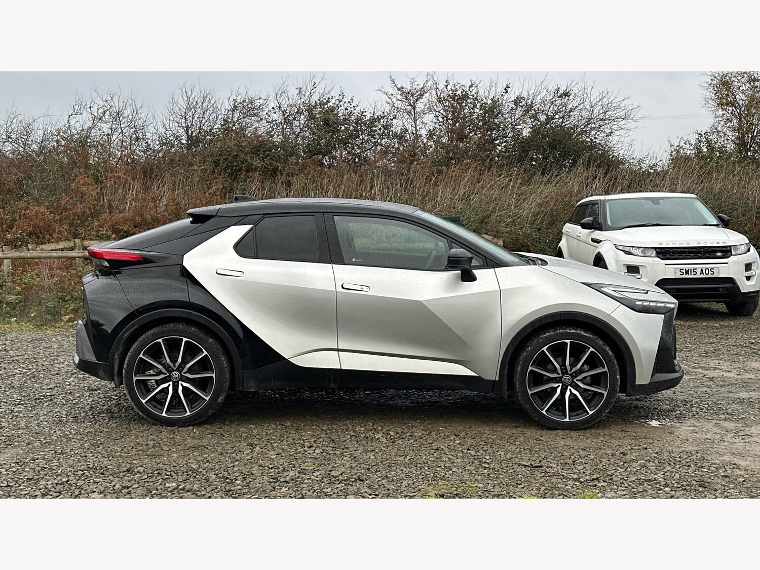 Used Toyota C-HR 2024 for sale - 77496094: Photo 18