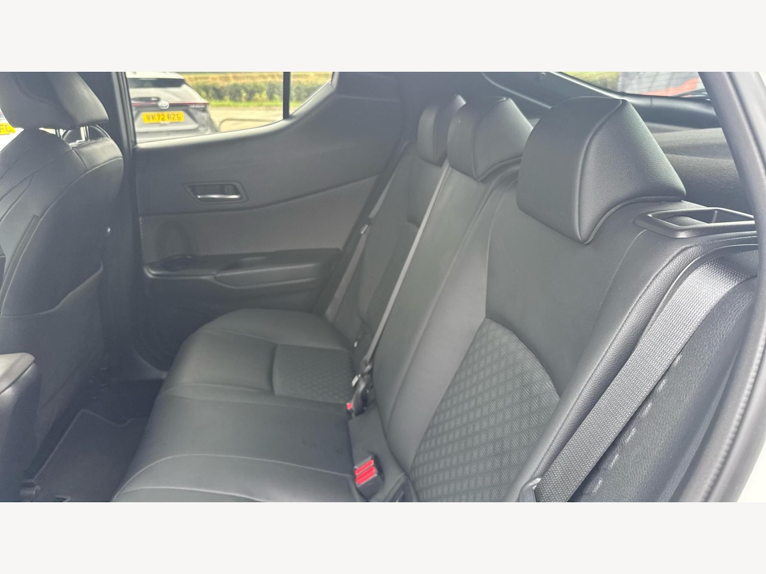 Used Toyota C-HR 2022 for sale - 76398618: Photo 15