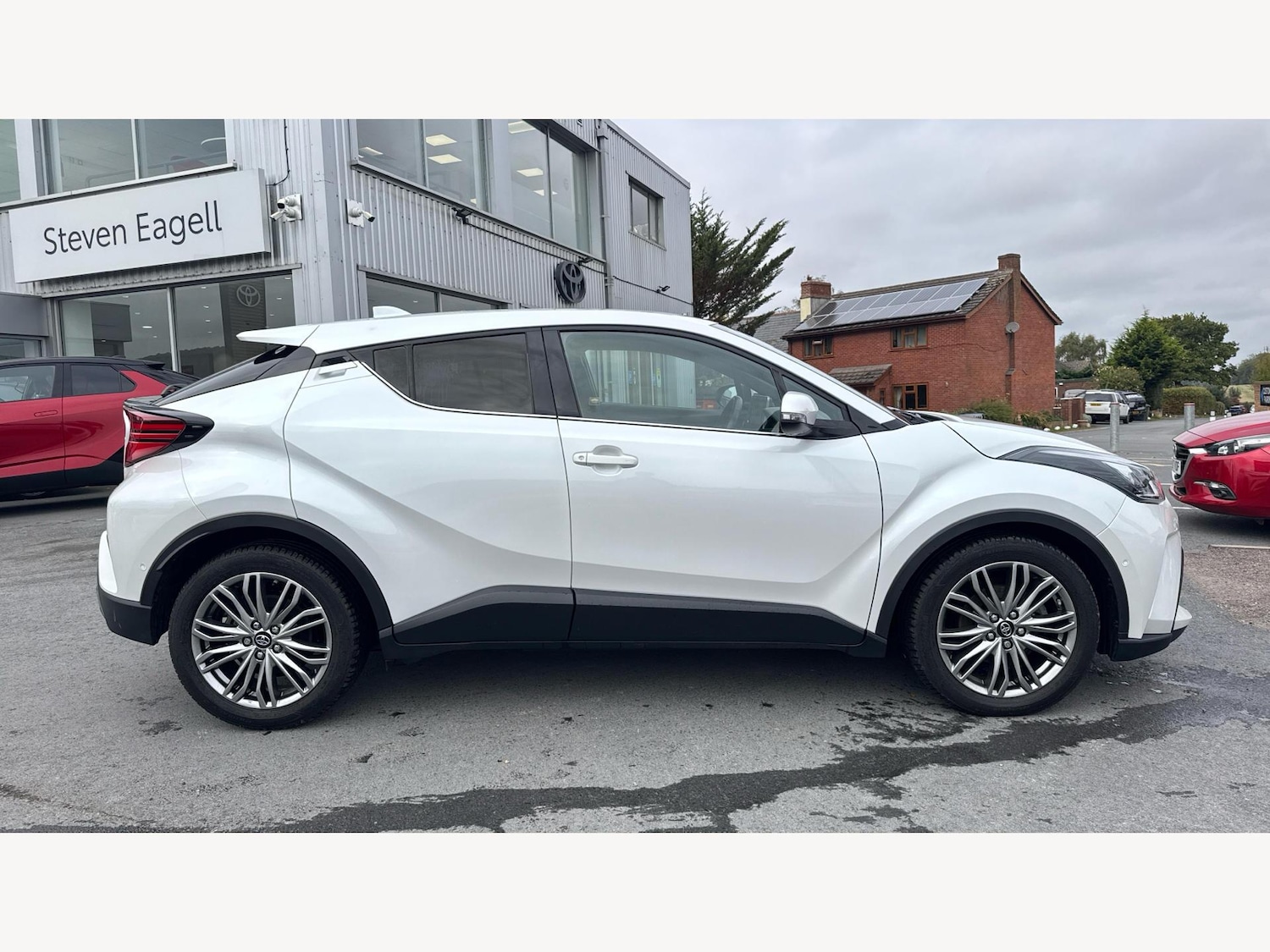 Used Toyota C-HR 2022 for sale - 76398618: Photo 18