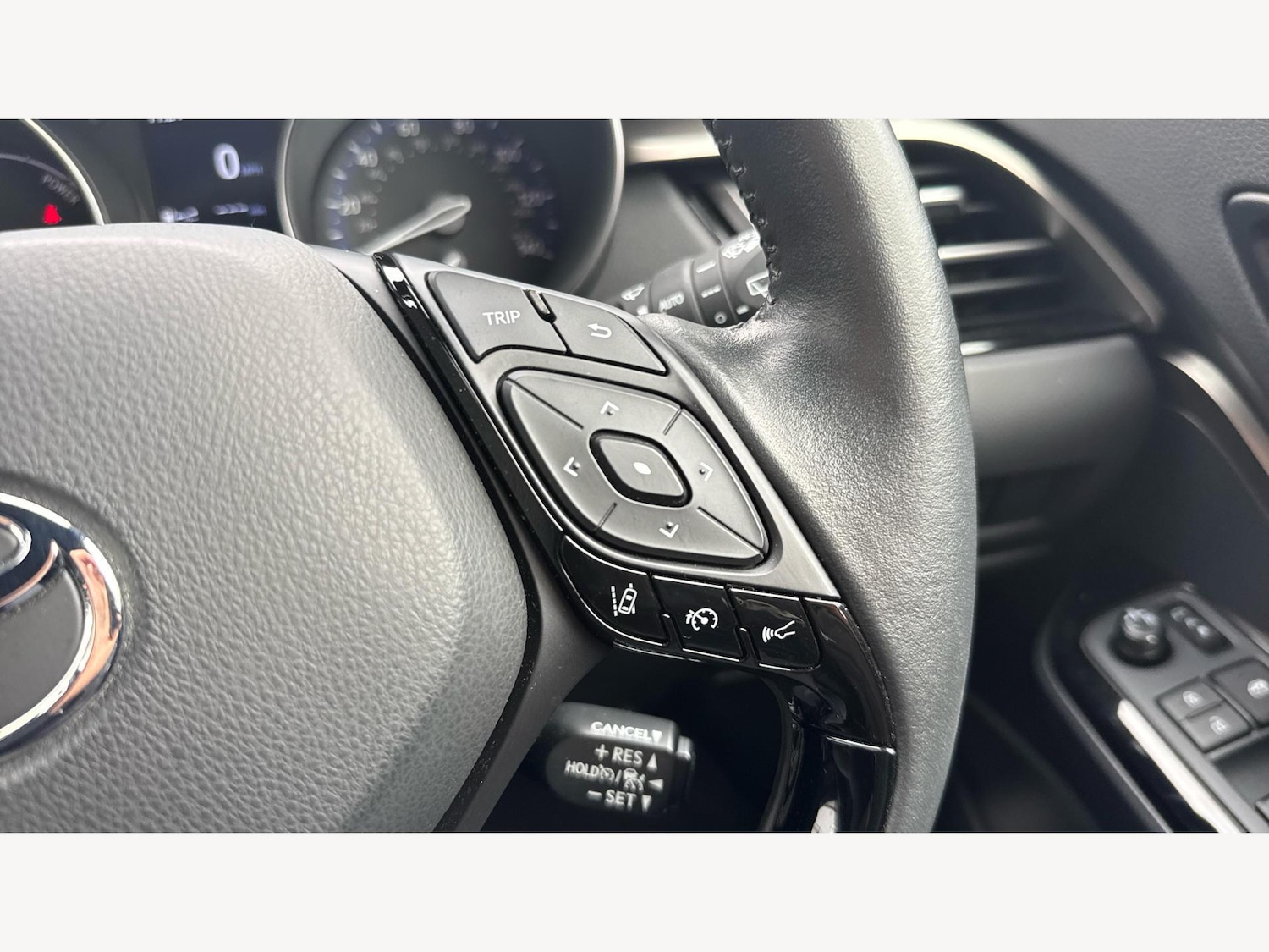 Used Toyota C-HR 2022 for sale - 76398618: Photo 23