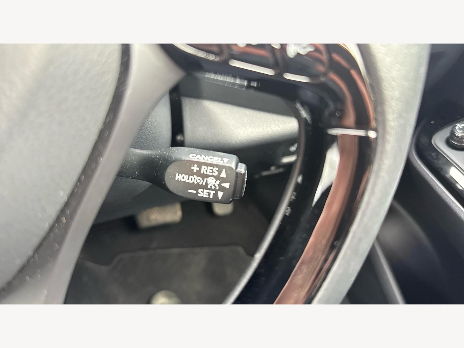 Used Toyota C-HR 2022 for sale - 76398618: Photo 24