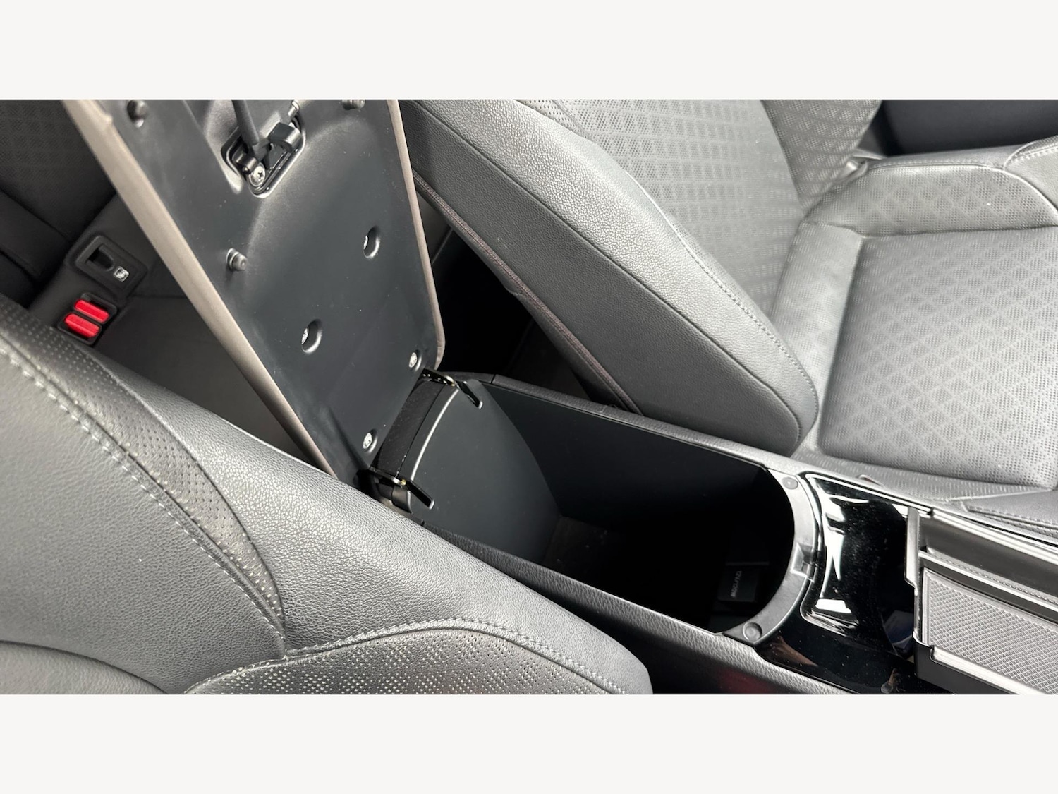 Used Toyota C-HR 2022 for sale - 76398618: Photo 34