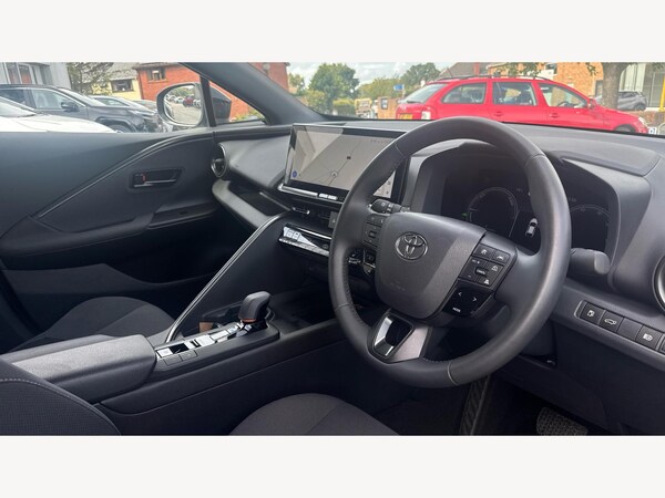 Used Toyota C-HR 2024 for sale - 75991203: Photo 13