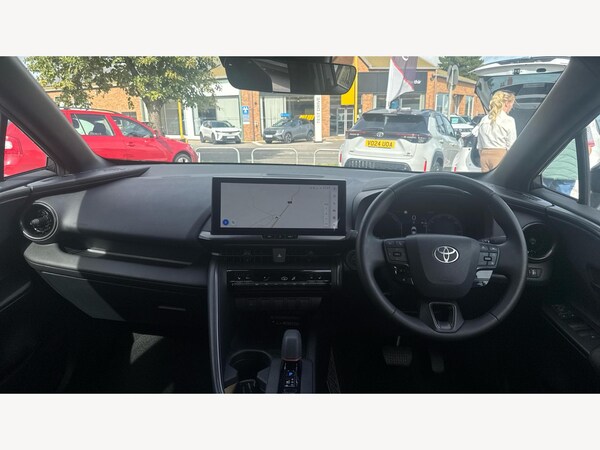 Used Toyota C-HR 2024 for sale - 75991203: Photo 7