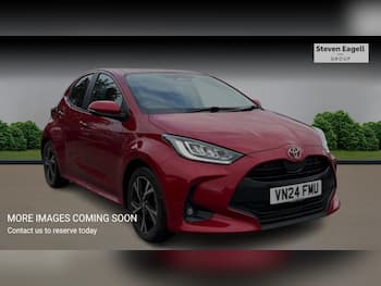 Used Toyota Yaris 2024 for sale - 79698120: Photo