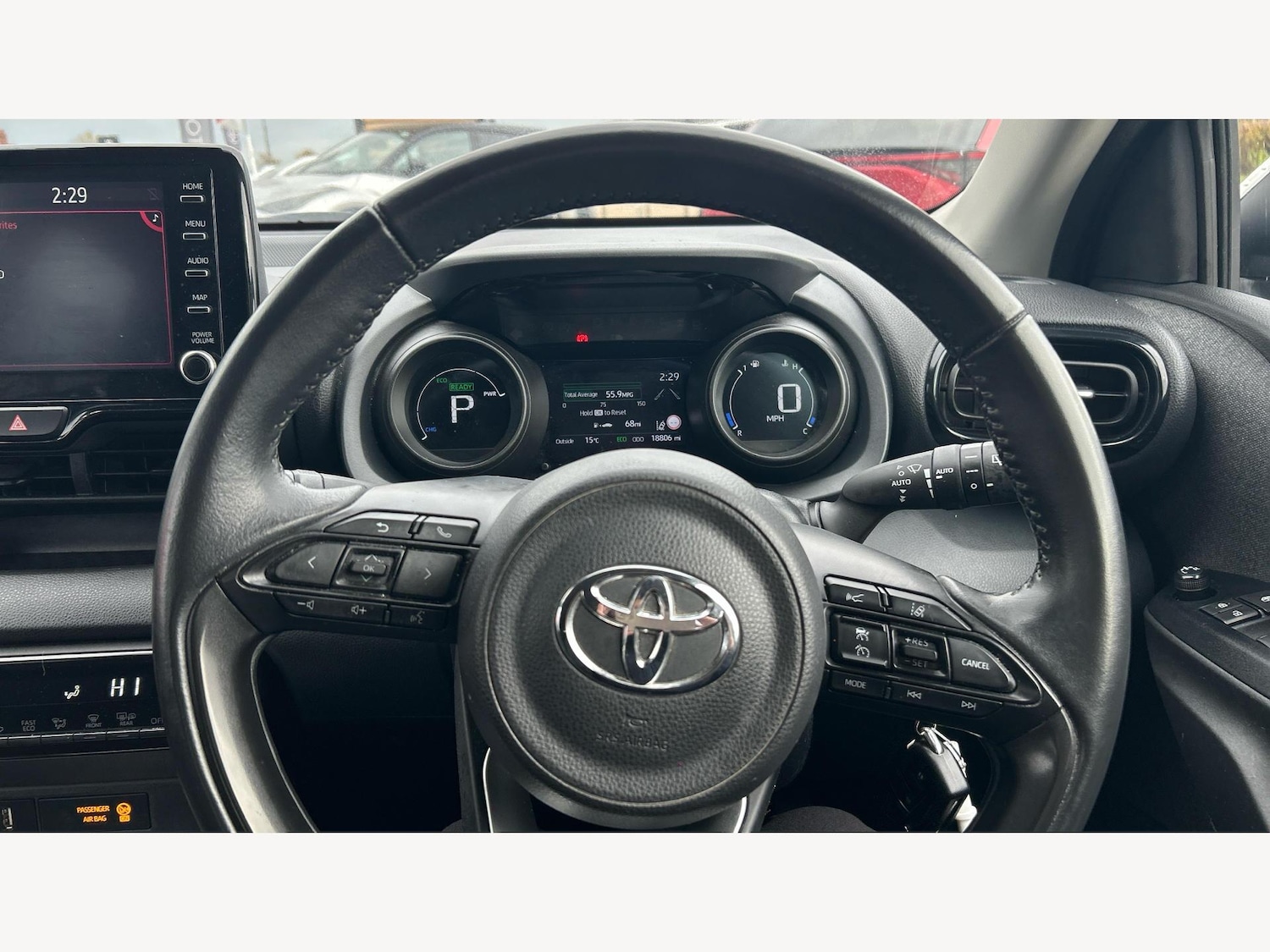 Used Toyota Yaris 2022 for sale - 76688958: Photo 10