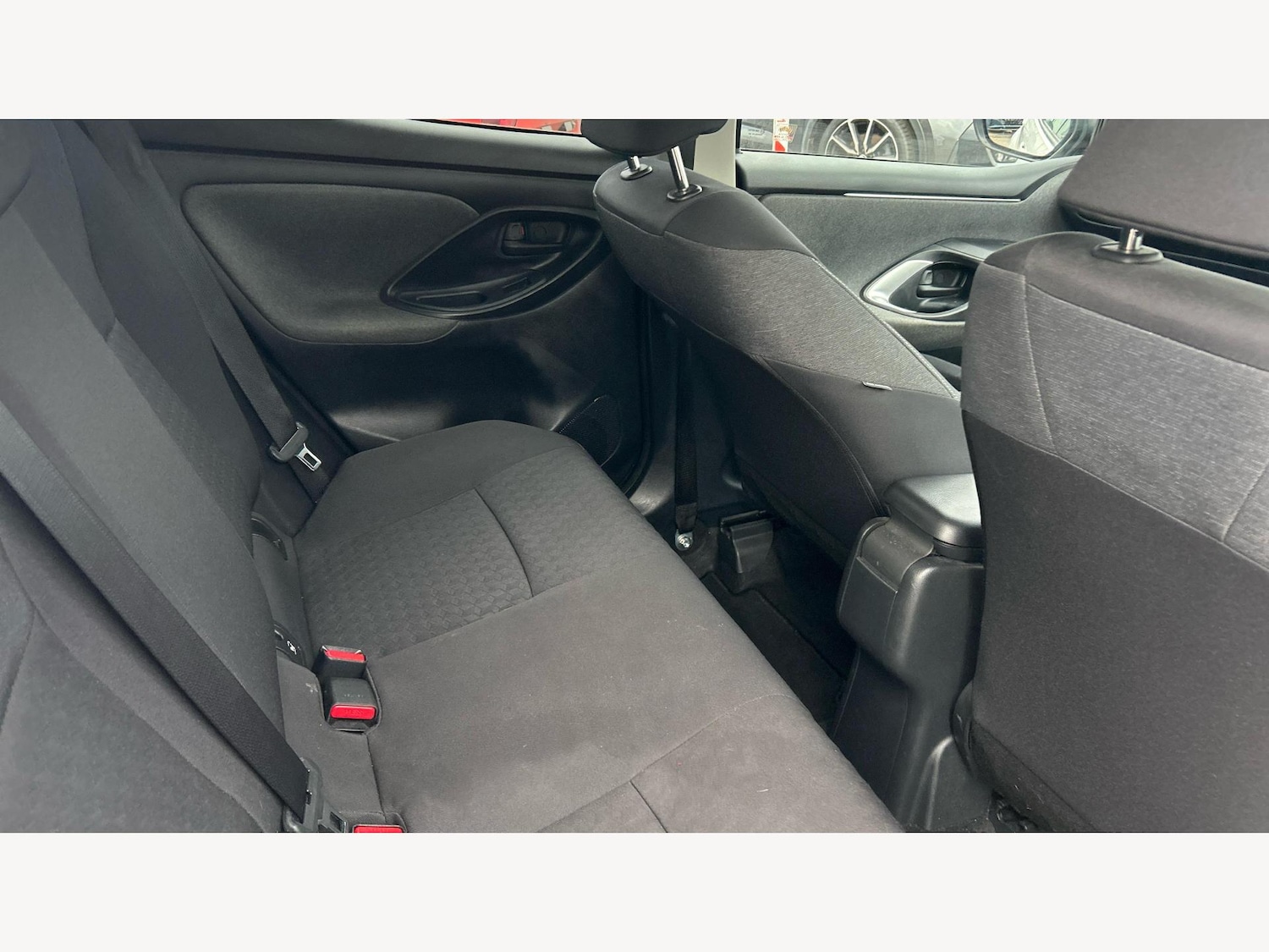 Used Toyota Yaris 2022 for sale - 76688958: Photo 15