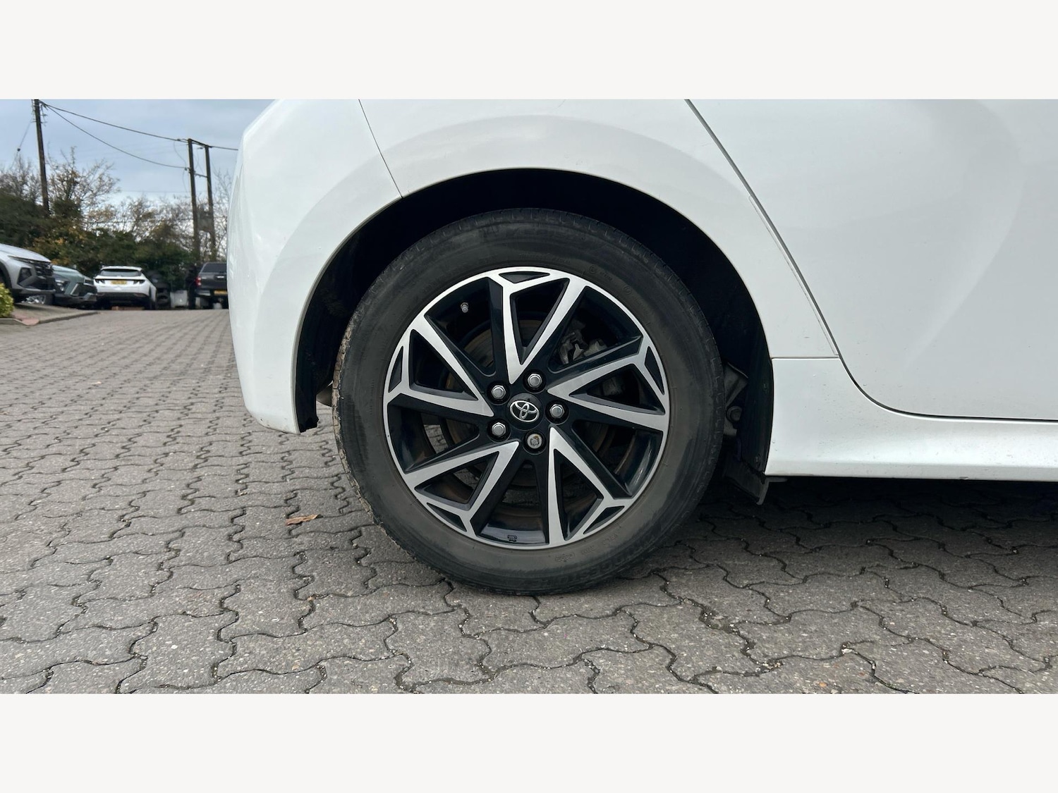 Used Toyota Yaris 2022 for sale - 76688958: Photo 20