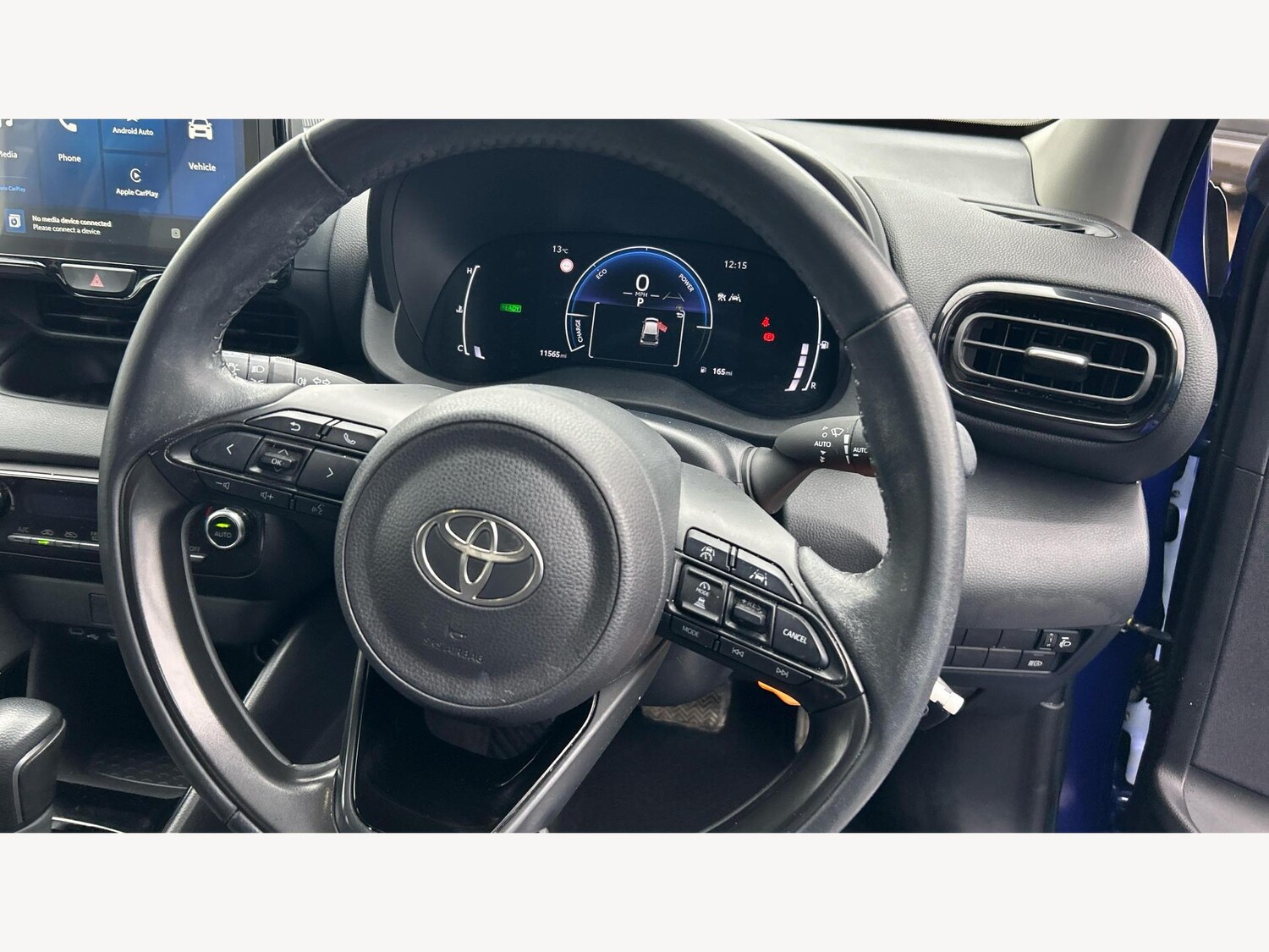 Used Toyota Yaris 2024 for sale - 76296107: Photo 10
