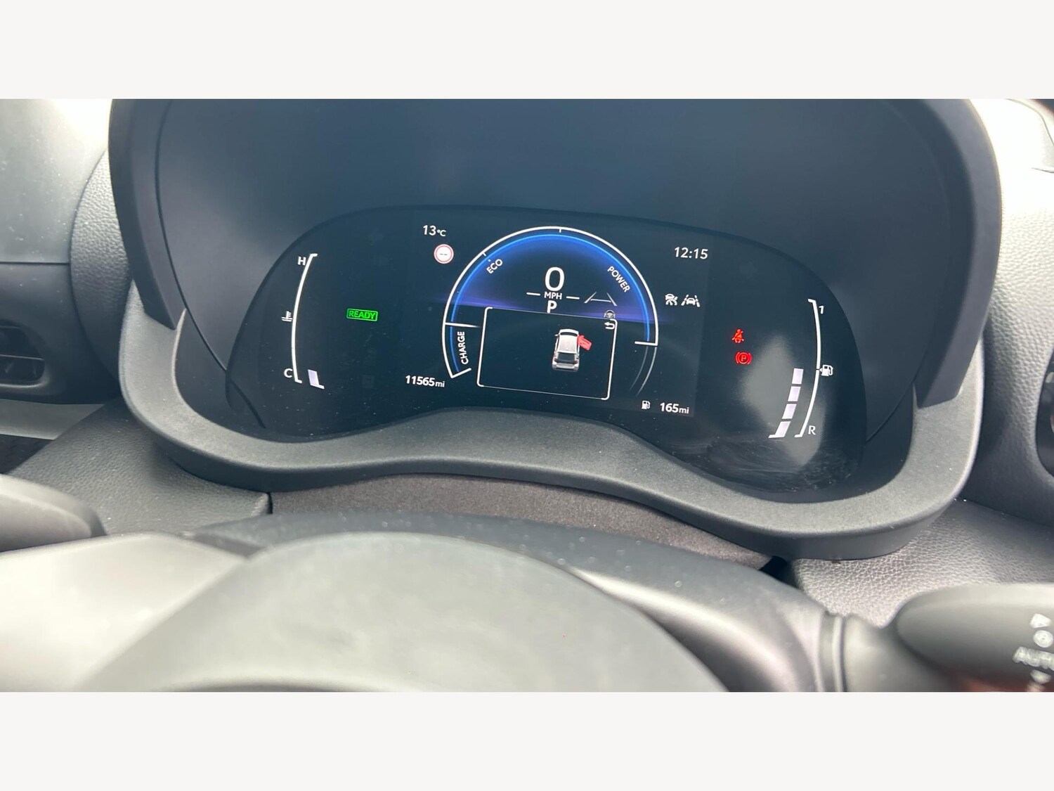 Used Toyota Yaris 2024 for sale - 76296107: Photo 11