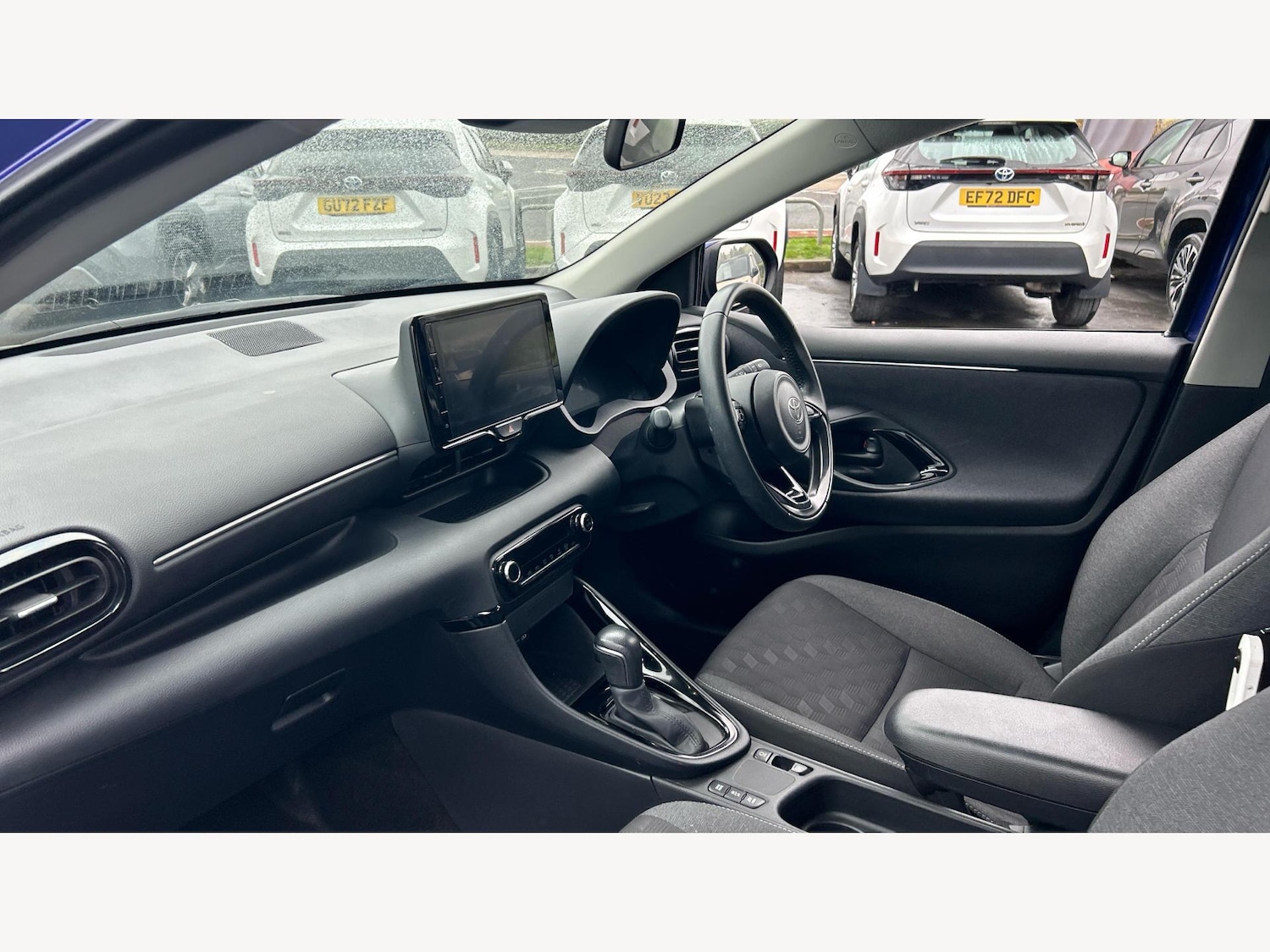 Used Toyota Yaris 2024 for sale - 76296107: Photo 12