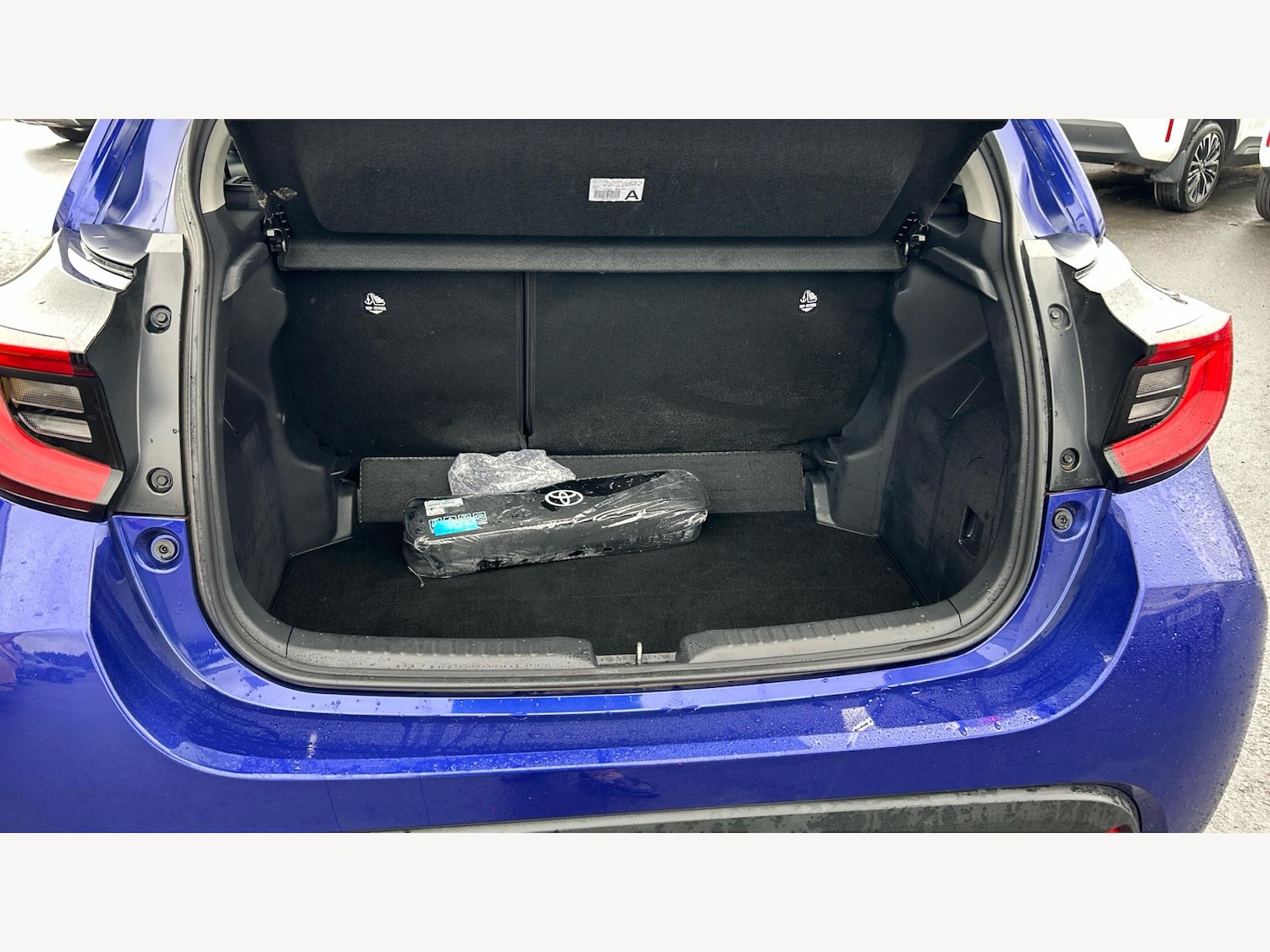 Used Toyota Yaris 2024 for sale - 76296107: Photo 16