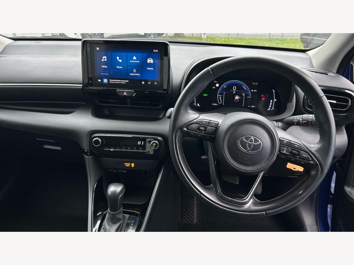 Used Toyota Yaris 2024 for sale - 76296107: Photo 7