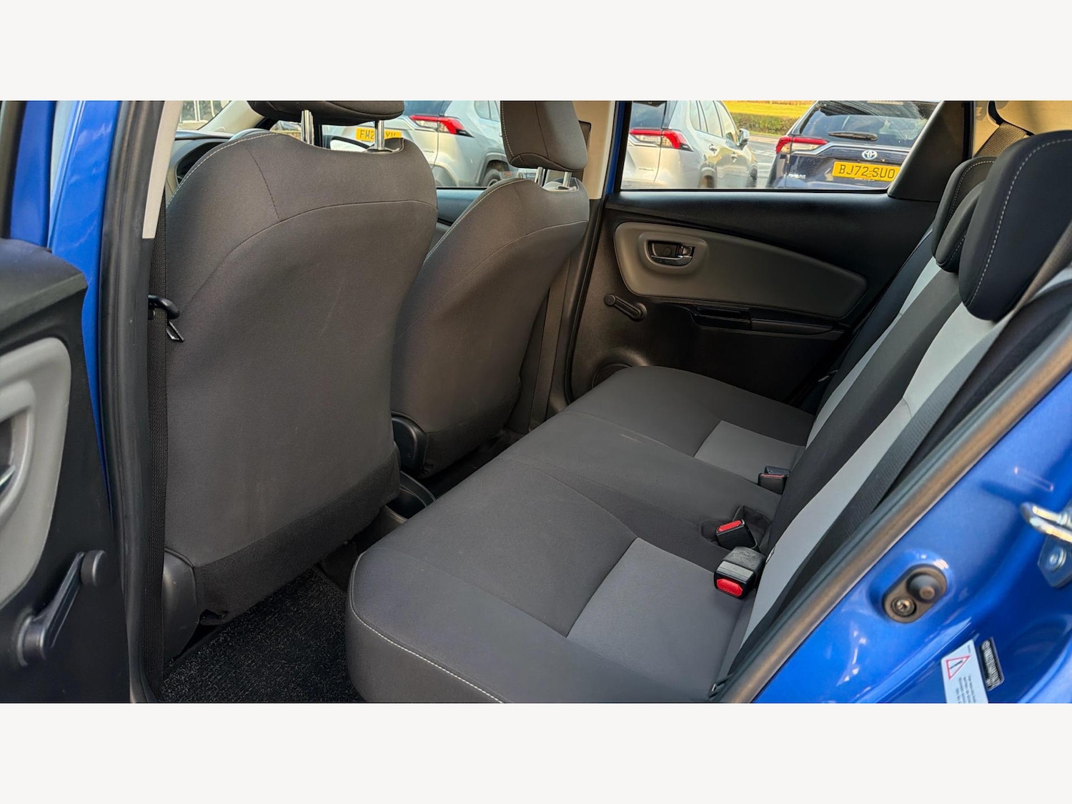 Used Toyota Yaris for sale - 77049732: Photo 15