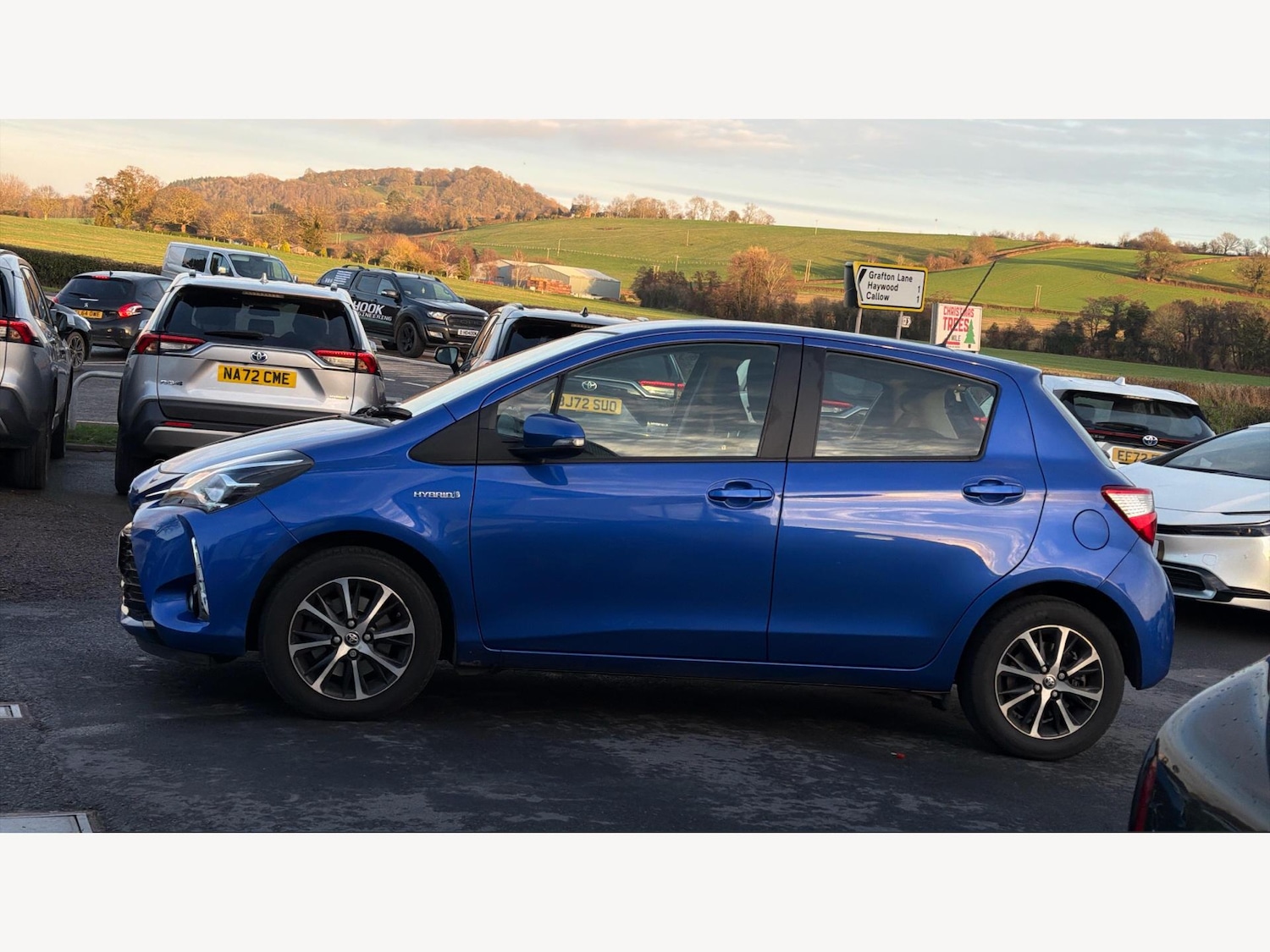 Used Toyota Yaris for sale - 77049732: Photo 19