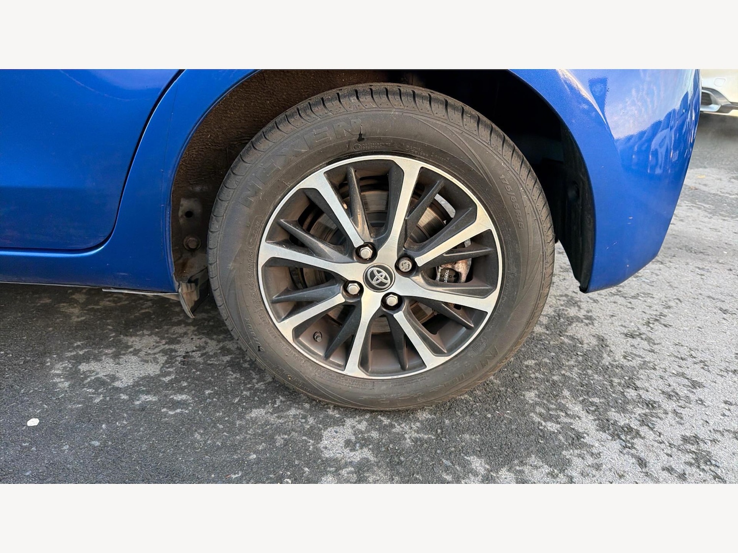 Used Toyota Yaris for sale - 77049732: Photo 25