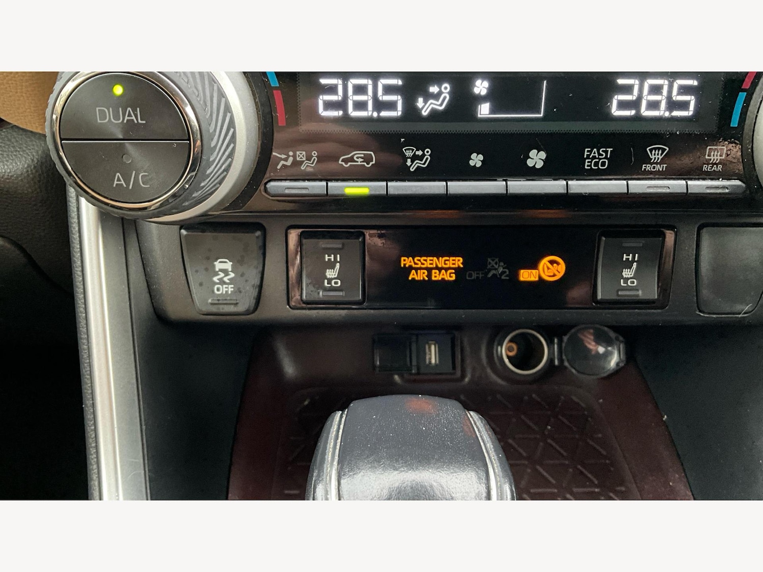 Used Toyota RAV4 2020 for sale - 76423319: Photo 22