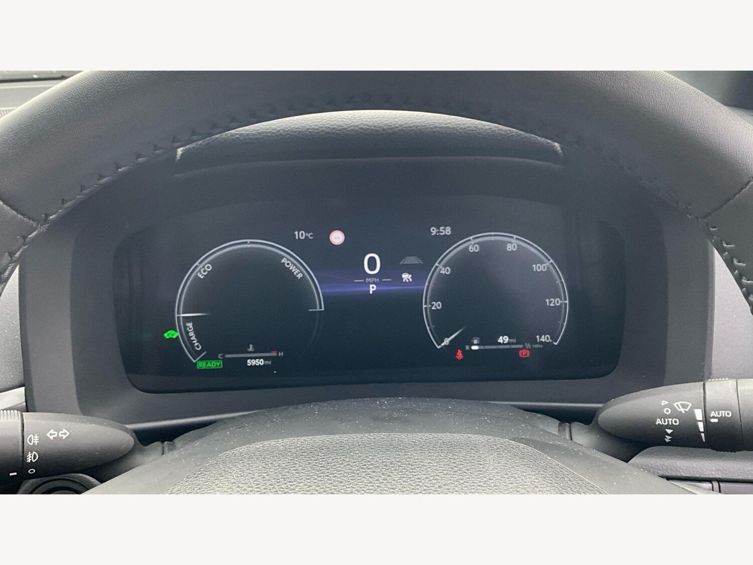 Used Toyota C-HR 2024 for sale - 75989896: Photo 11