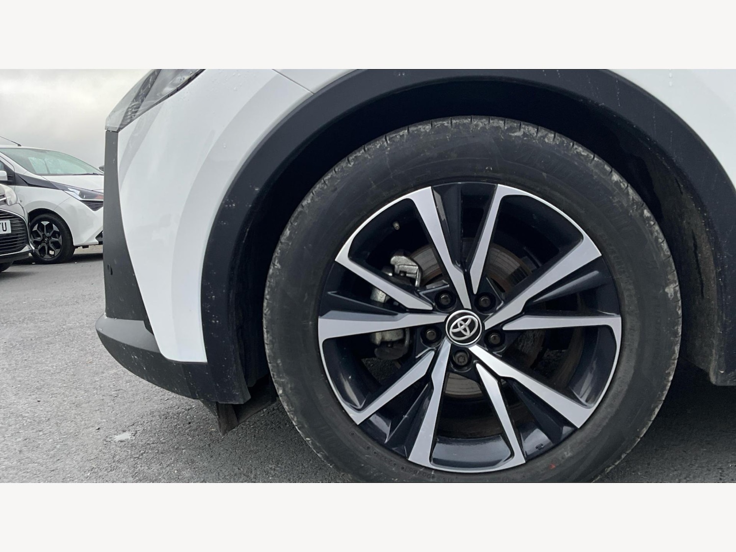 Used Toyota C-HR 2024 for sale - 75989896: Photo 20