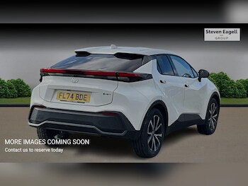 Used Toyota C-HR 2024 for sale - 75989896: Photo