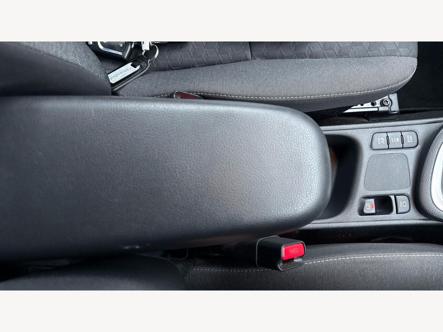 Used Toyota Yaris for sale - 77808787: Photo 29