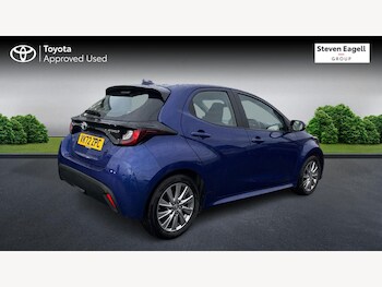 Used Toyota Yaris 2023 for sale - 77808787: Photo
