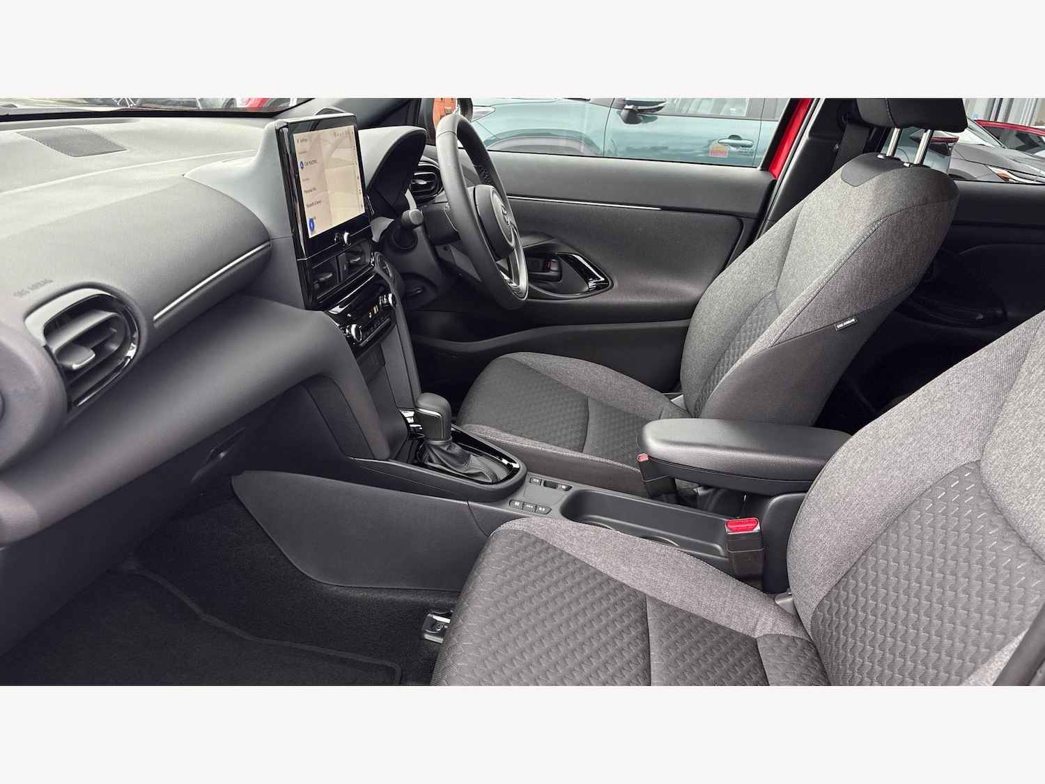 Used Toyota Yaris Cross 2025 for sale - 76398128: Photo 12