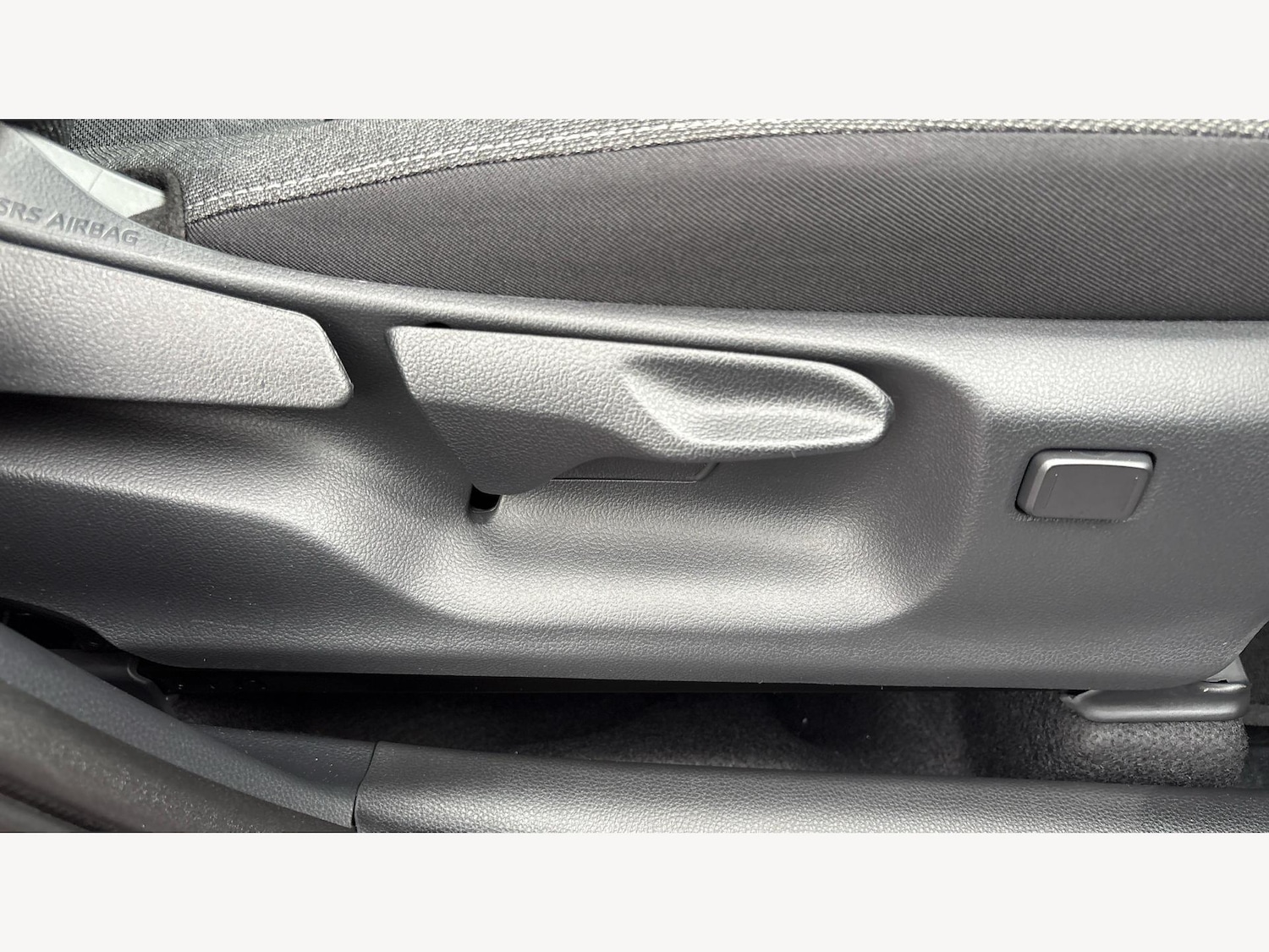 Used Toyota Yaris Cross 2025 for sale - 76398128: Photo 34