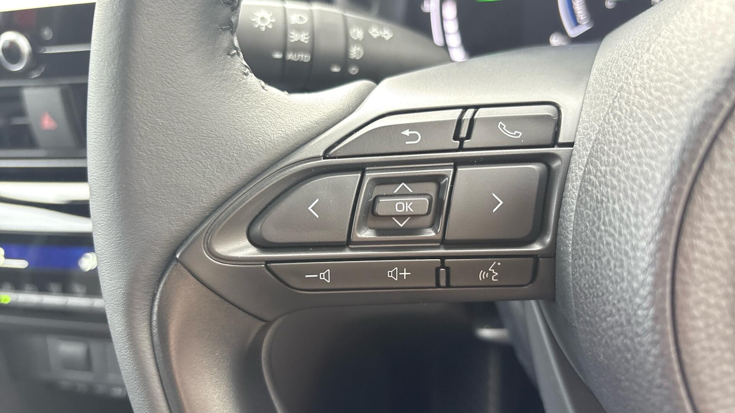 Used Toyota Yaris Cross 2025 for sale - 76398128: Photo 37