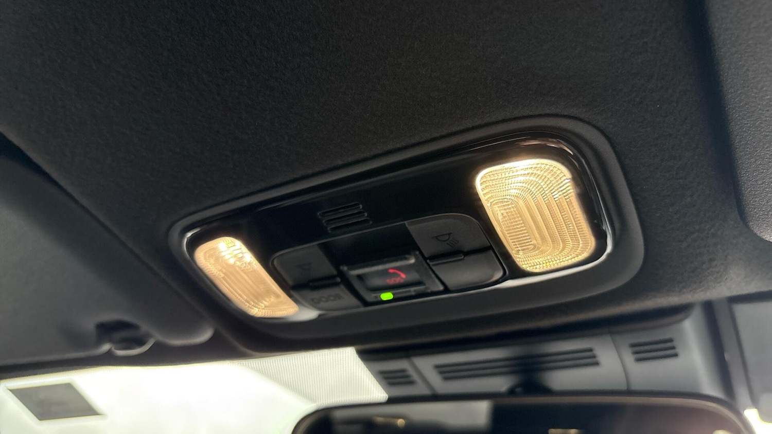 Used Toyota Yaris Cross 2025 for sale - 76398128: Photo 50