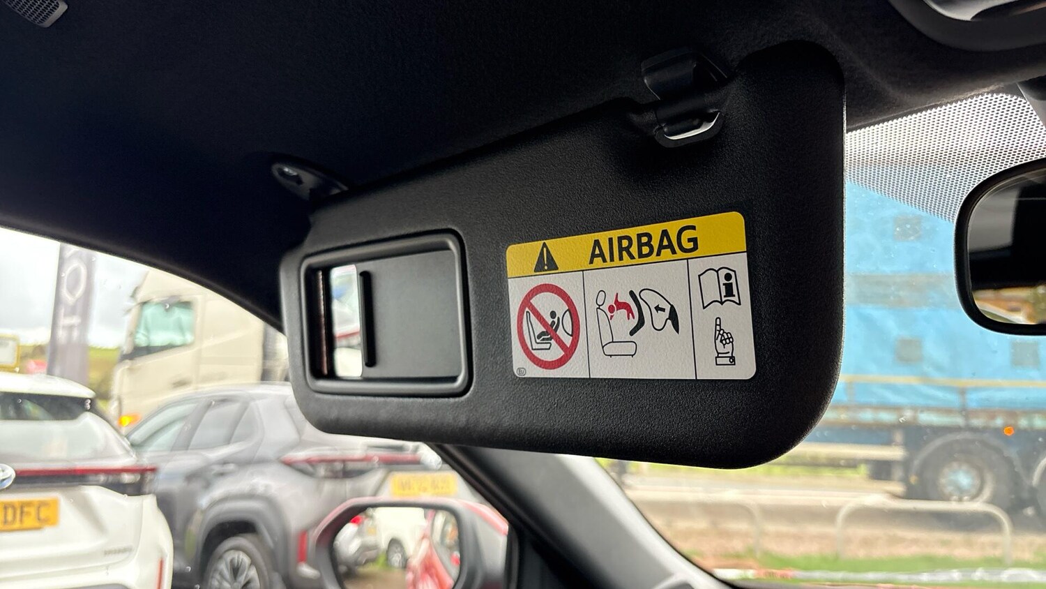 Used Toyota Yaris Cross 2025 for sale - 76398128: Photo 51