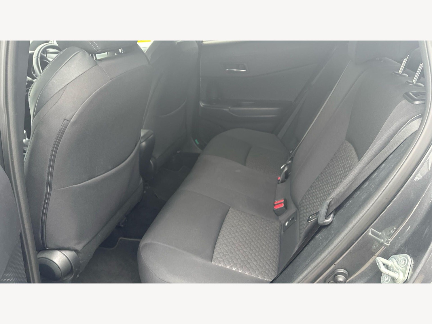 Used Toyota C-HR 2023 for sale - 77799138: Photo 15