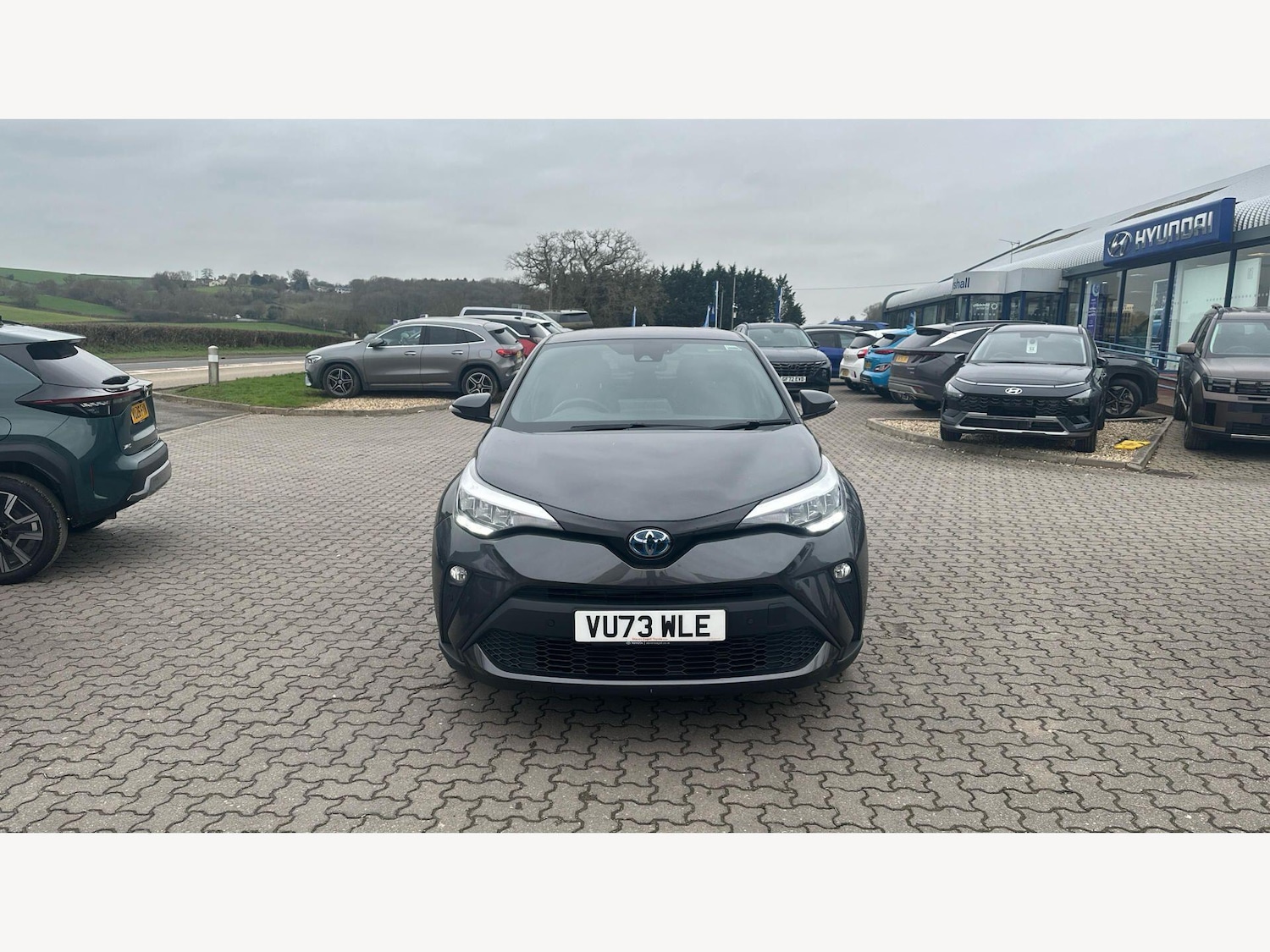 Used Toyota C-HR 2023 for sale - 77799138: Photo 17