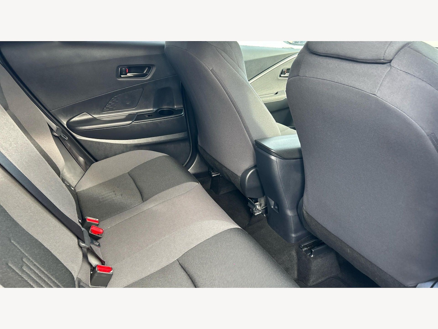 Used Toyota C-HR 2023 for sale - 78058393: Photo 15