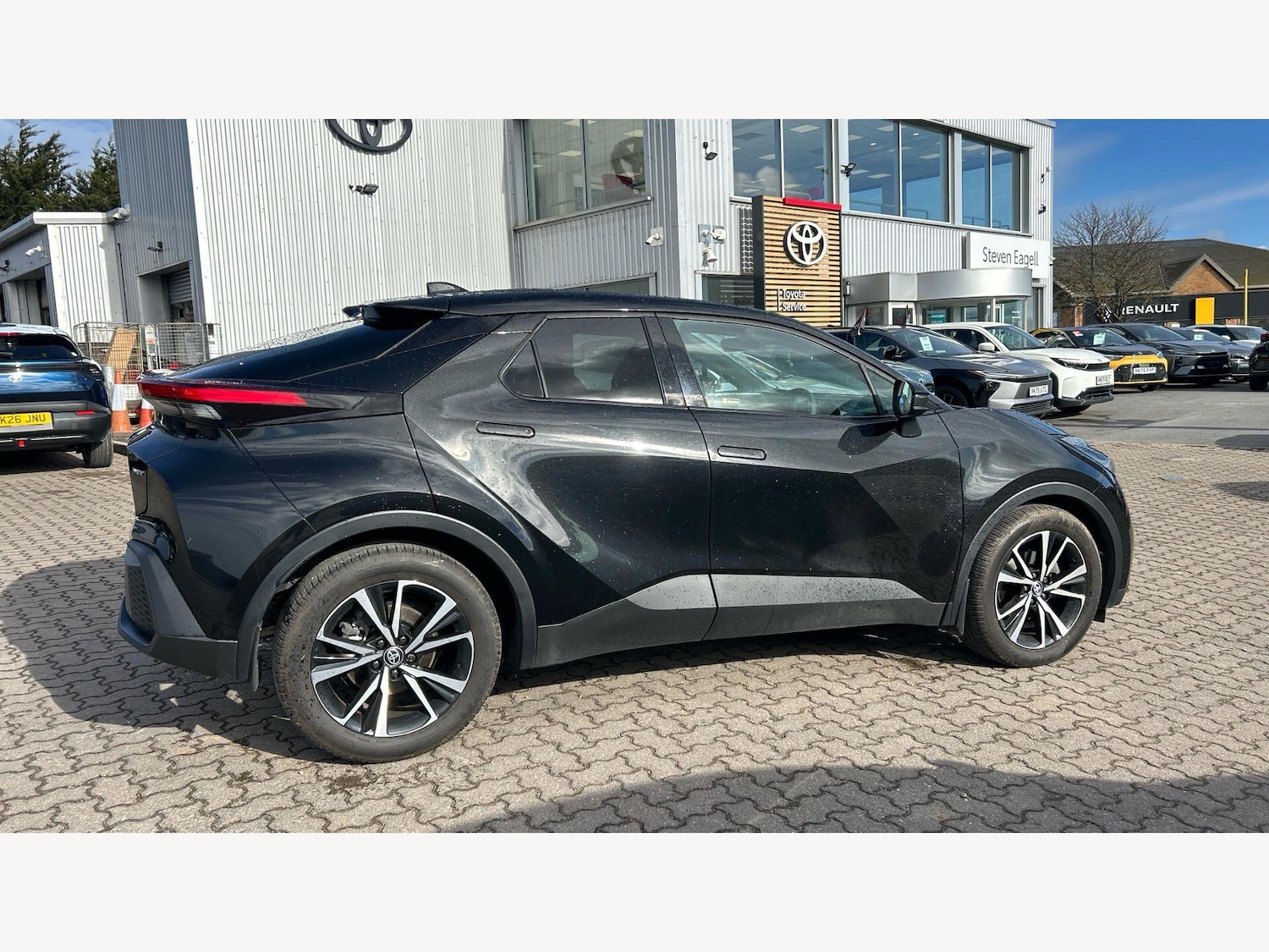 Used Toyota C-HR 2023 for sale - 78058393: Photo 18