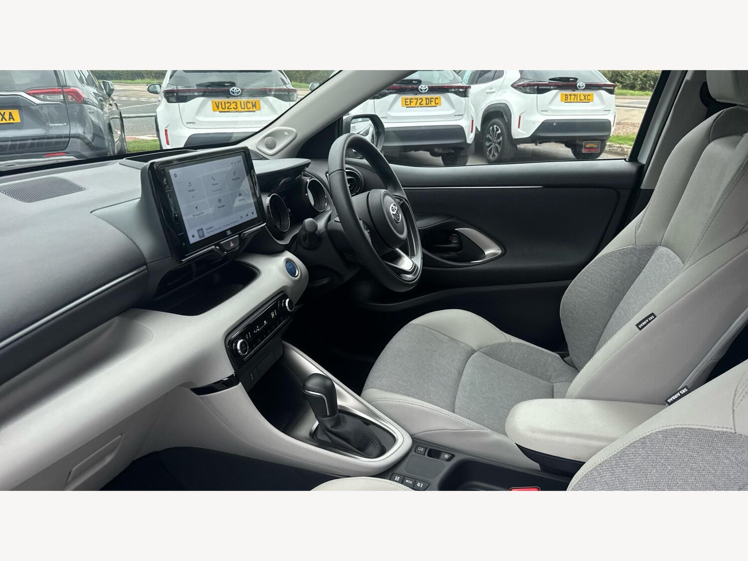 Used Toyota Yaris 2022 for sale - 76247035: Photo 12