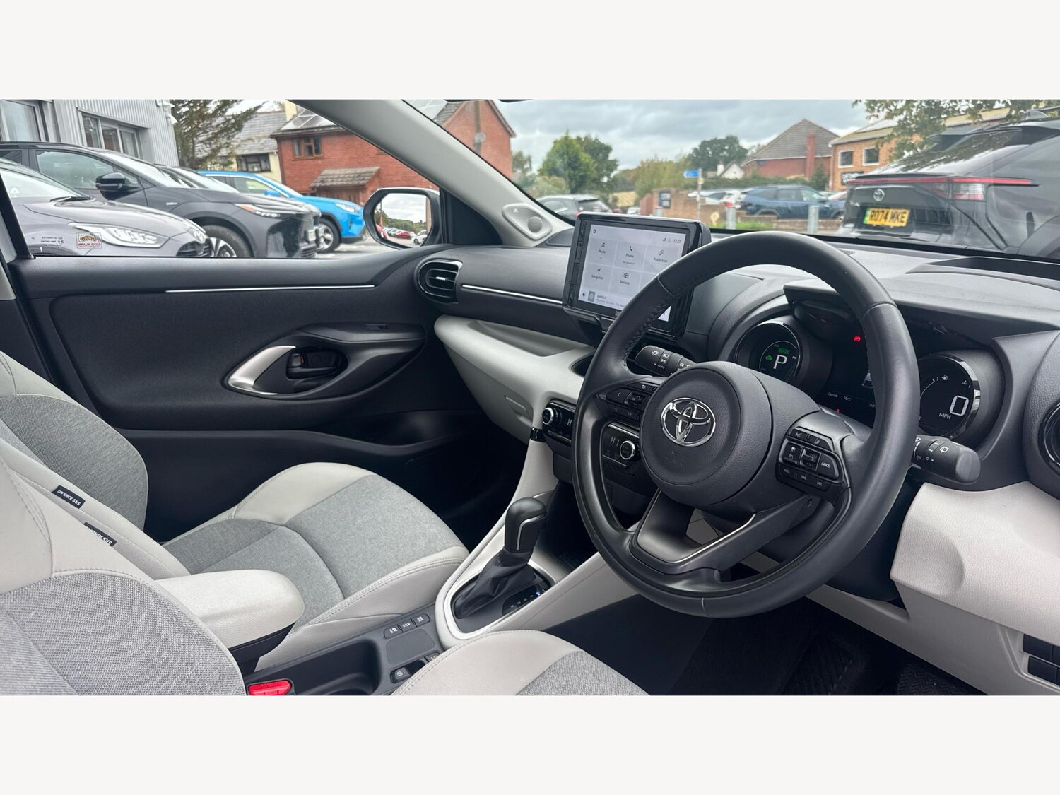 Used Toyota Yaris 2022 for sale - 76247035: Photo 13