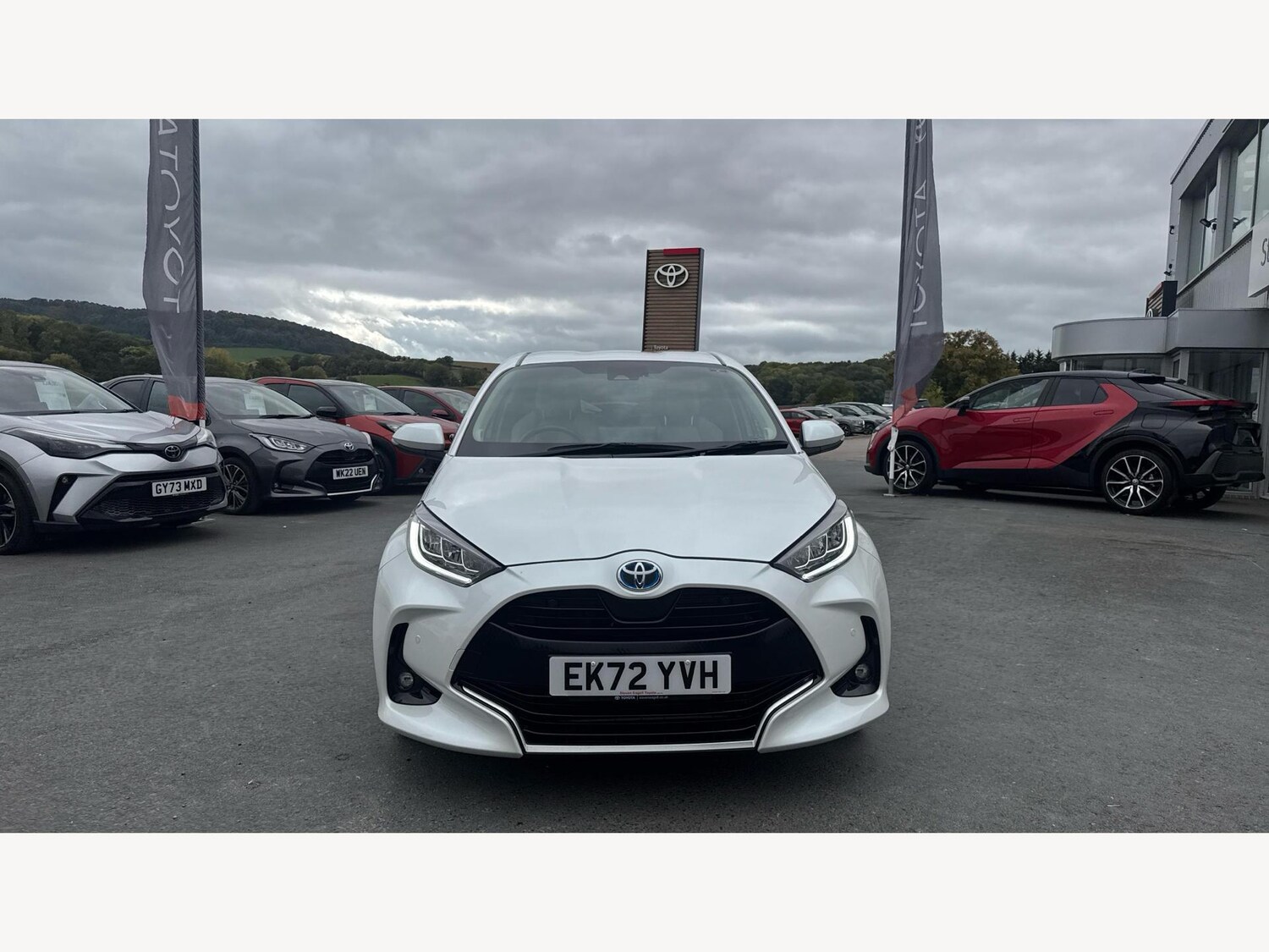 Used Toyota Yaris 2022 for sale - 76247035: Photo 17