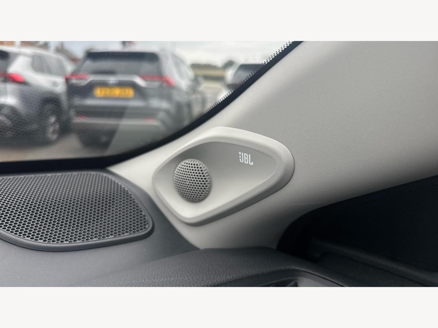 Used Toyota Yaris 2022 for sale - 76247035: Photo 24