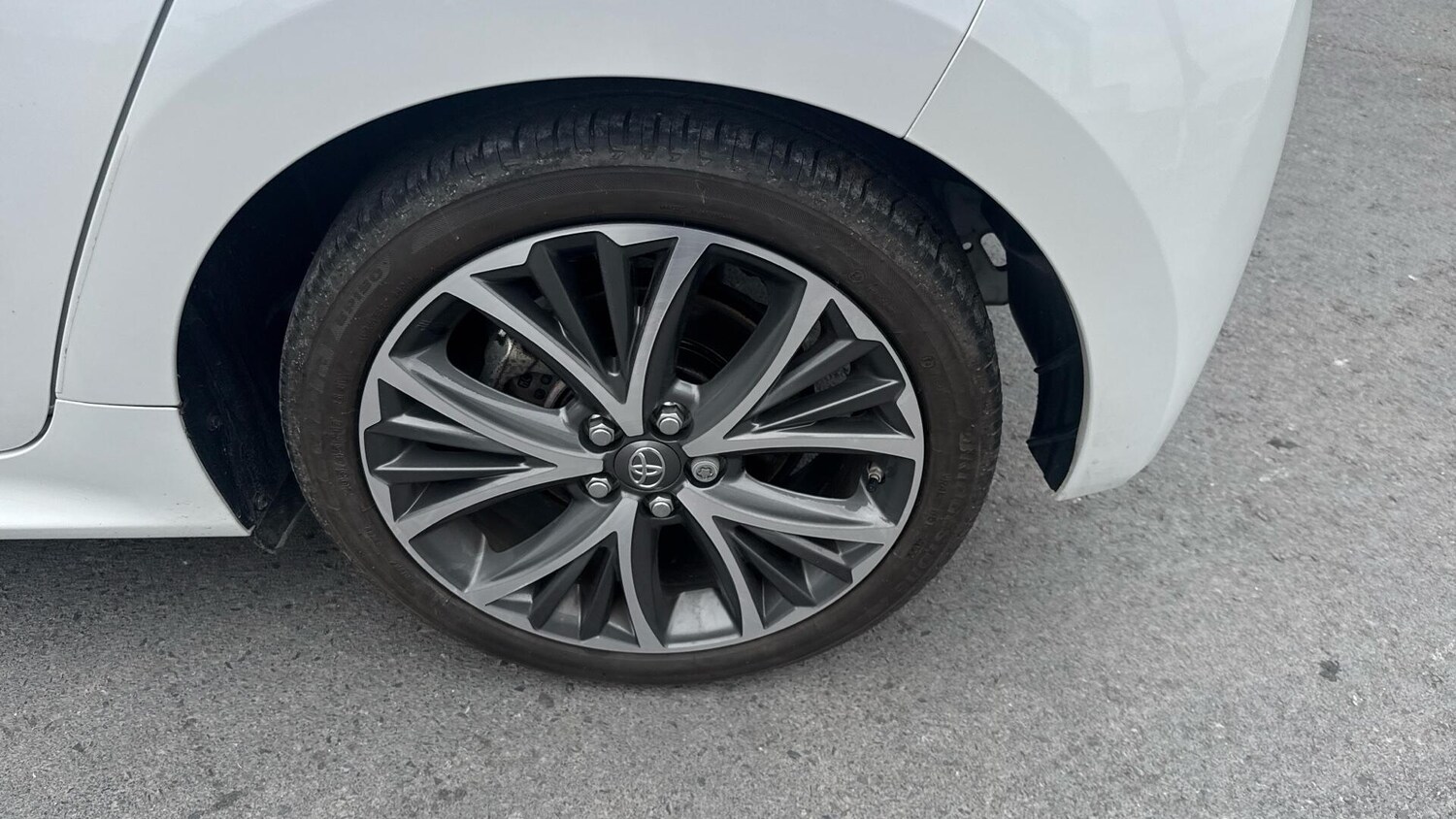 Used Toyota Yaris 2022 for sale - 76247035: Photo 35