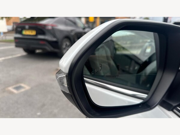Used Toyota Yaris 2022 for sale - 76247035: Photo 40