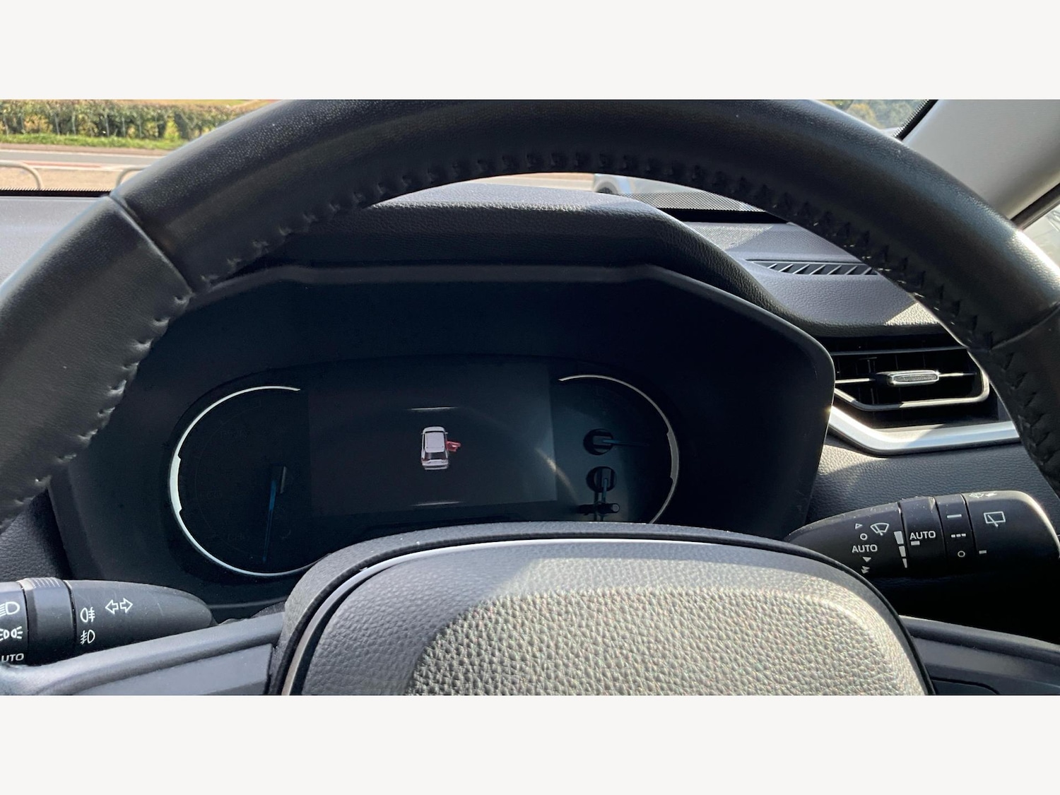 Used Toyota RAV4 2021 for sale - 76099120: Photo 11