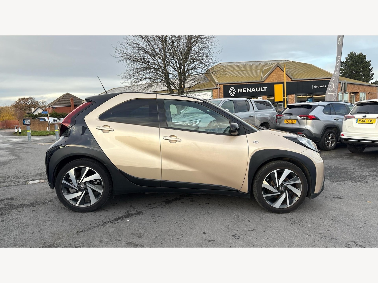 Used Toyota Aygo X 2022 for sale - 77238296: Photo 18