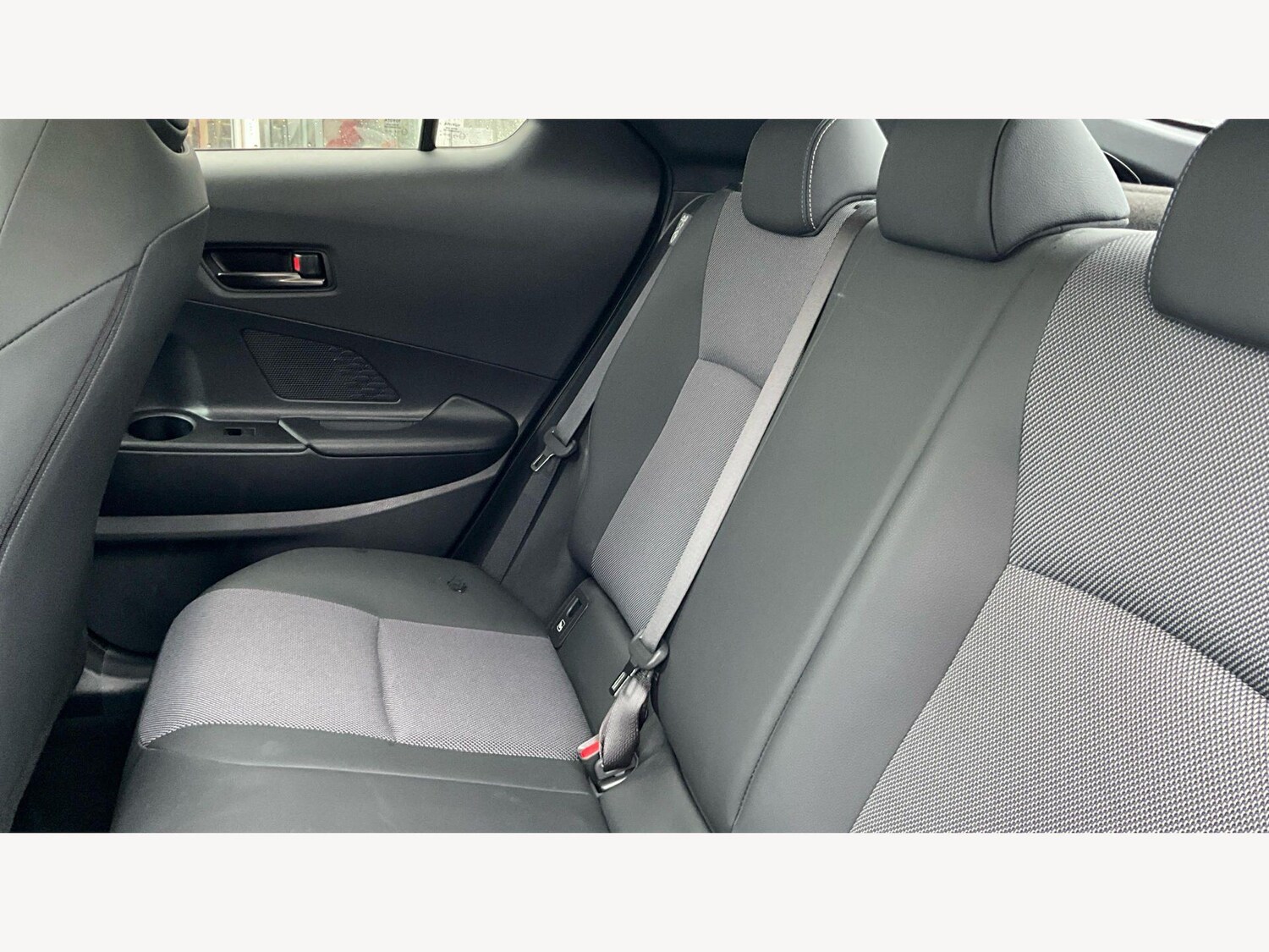 Used Toyota C-HR for sale - 77696507: Photo 15