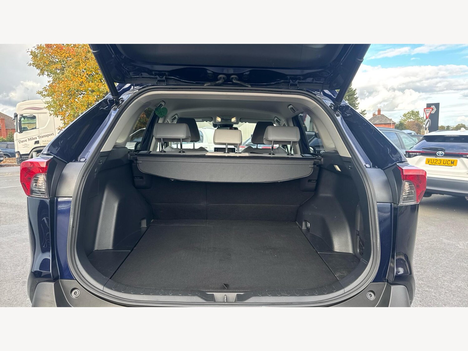 Used Toyota RAV4 for sale - 76484828: Photo 16