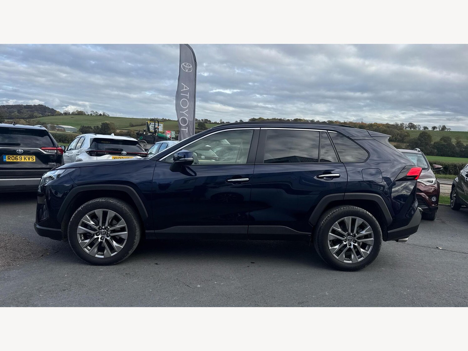 Used Toyota RAV4 for sale - 76484828: Photo 19