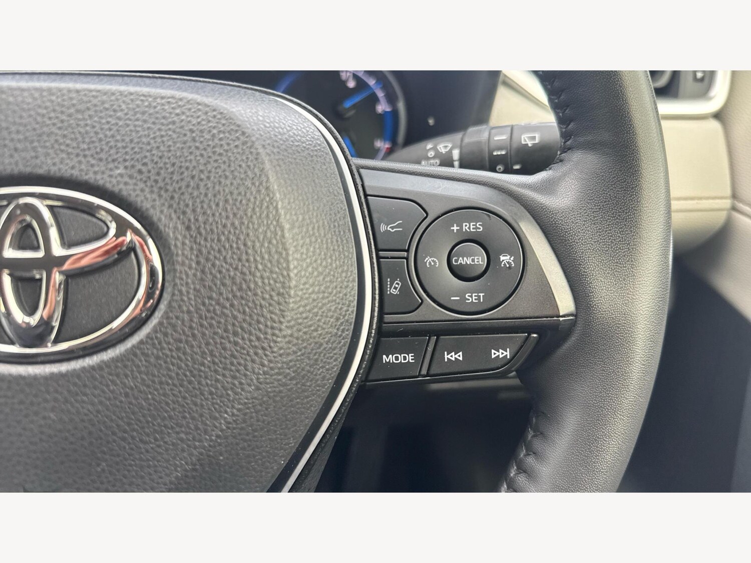 Used Toyota RAV4 for sale - 76484828: Photo 24