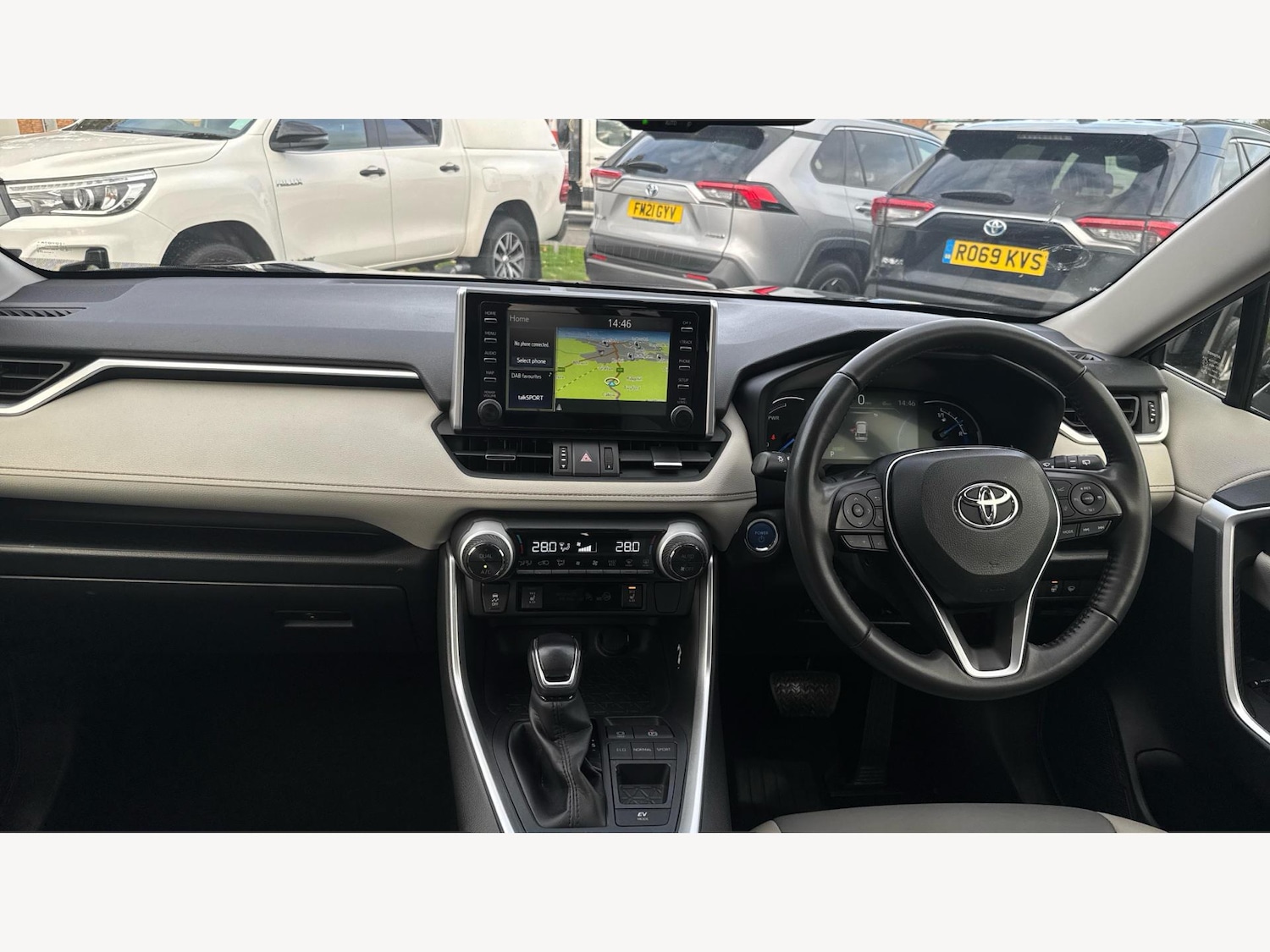 Used Toyota RAV4 for sale - 76484828: Photo 7