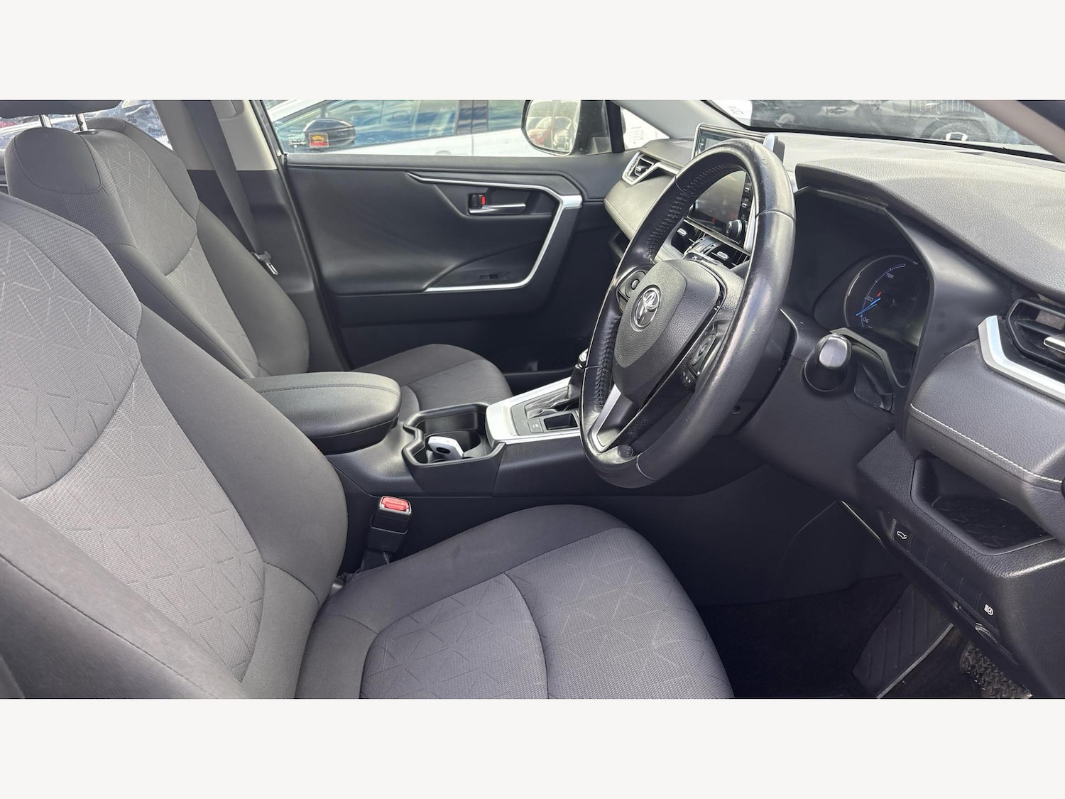 Used Toyota RAV4 2019 for sale - 76522454: Photo 13